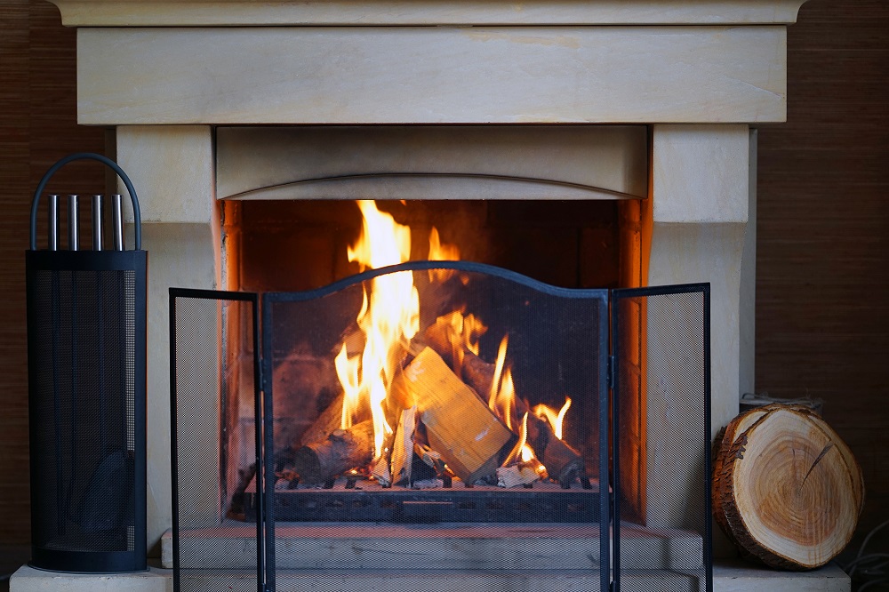 The Differences Between An Electric & WoodBurning Fireplace